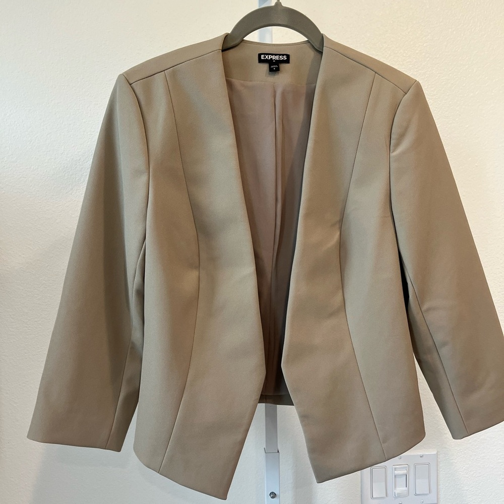 Express Women's Beige Blazer